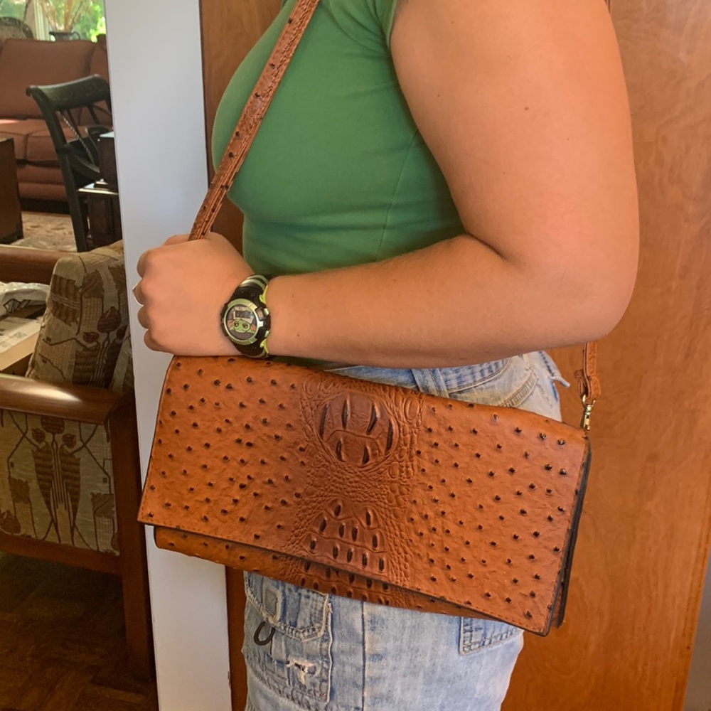 Candace Christian Napa Valley Y2K Pleather carmel textured  over shoulder bag.